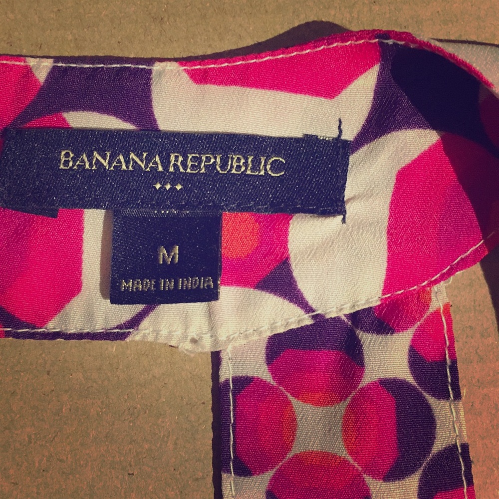 Geometric Floral Scoop Neck Sleeveless Blouse - Picture 5 of 7